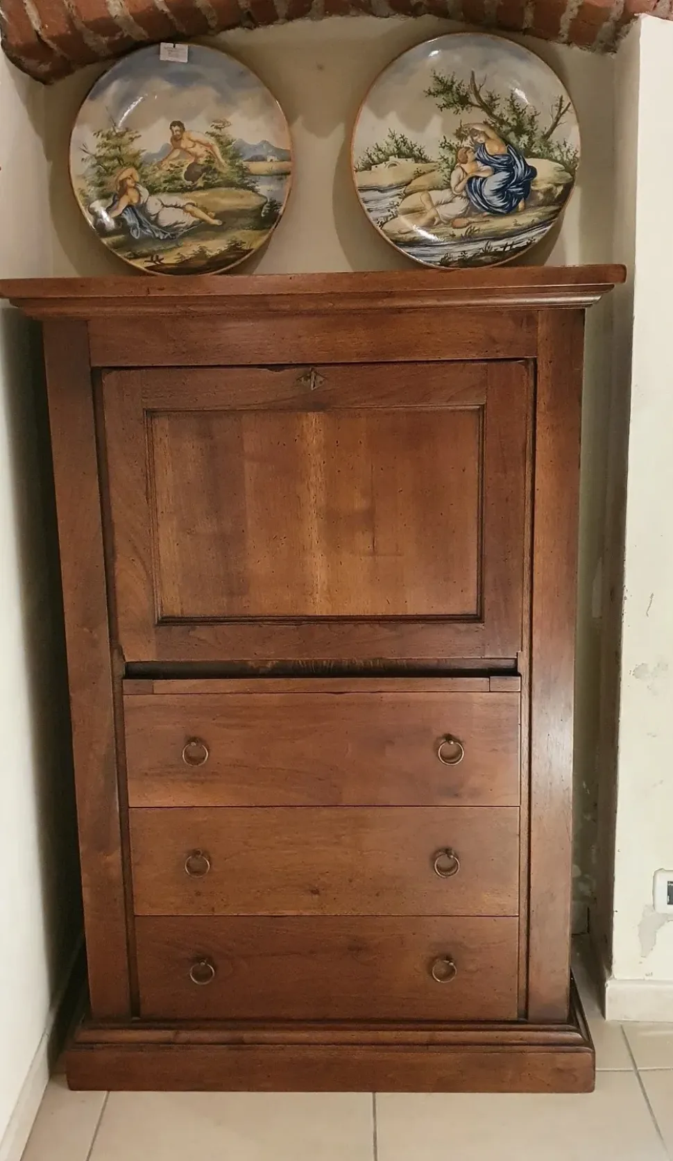 Complemento d'epoca in legno a prezzo Outlet