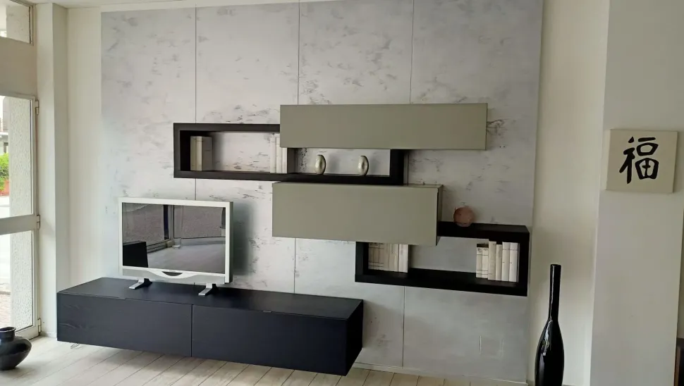 Composizione per il living modello Lampo di Sangiacomo a prezzo Outlet