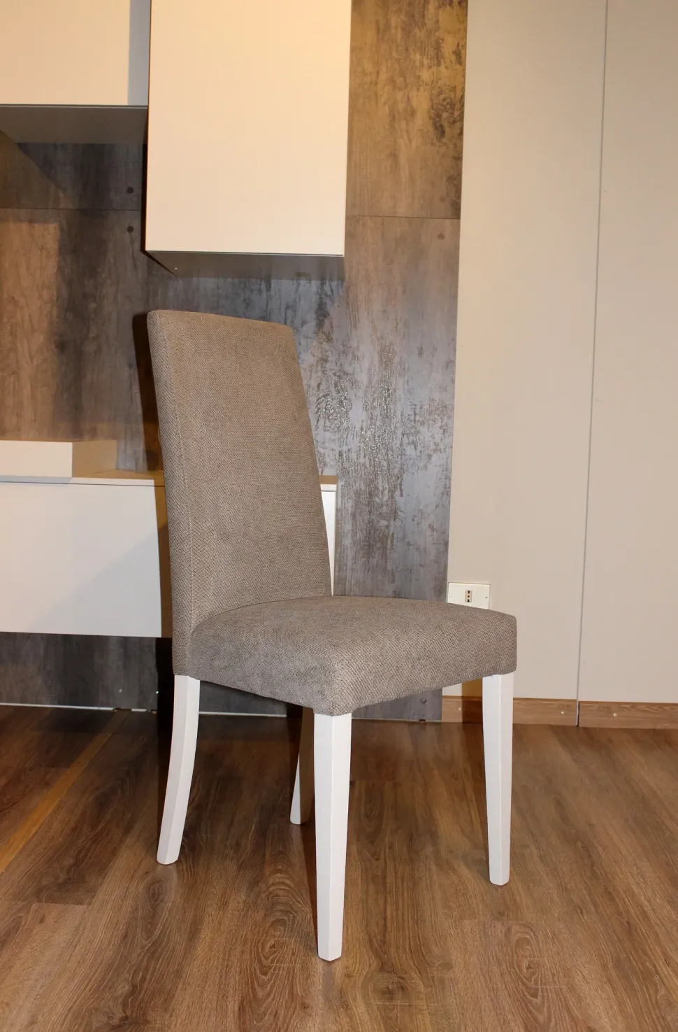 Composizione per il living modello Home office di Colombini casa a prezzo scontato