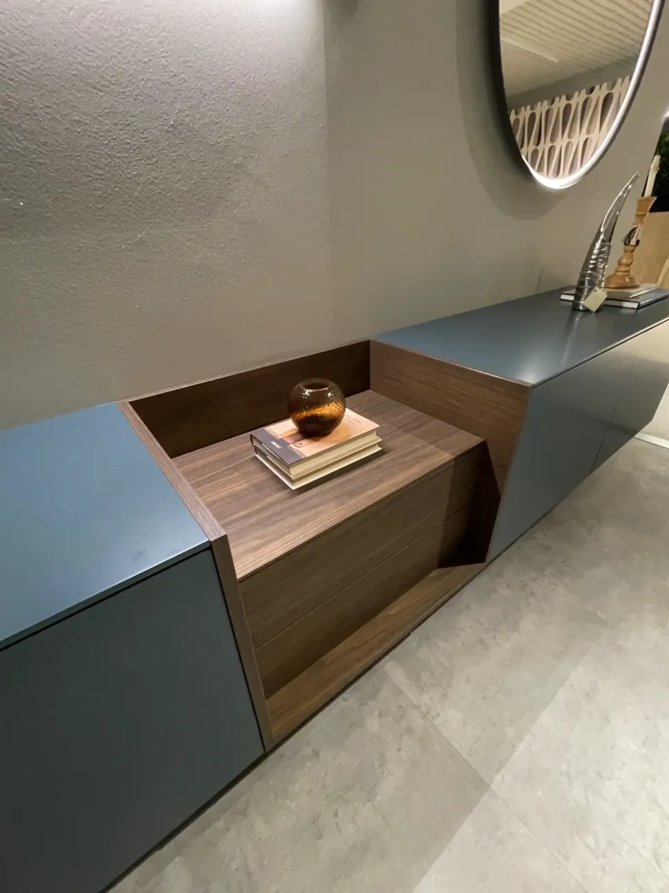 Composizione per il living modello Giro giro di Novamobili in Offerta Outlet