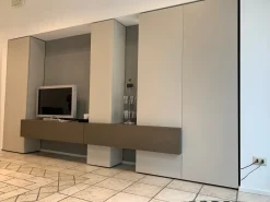 Composizione per il soggiorno modello Spazio di Pianca a prezzo Outlet