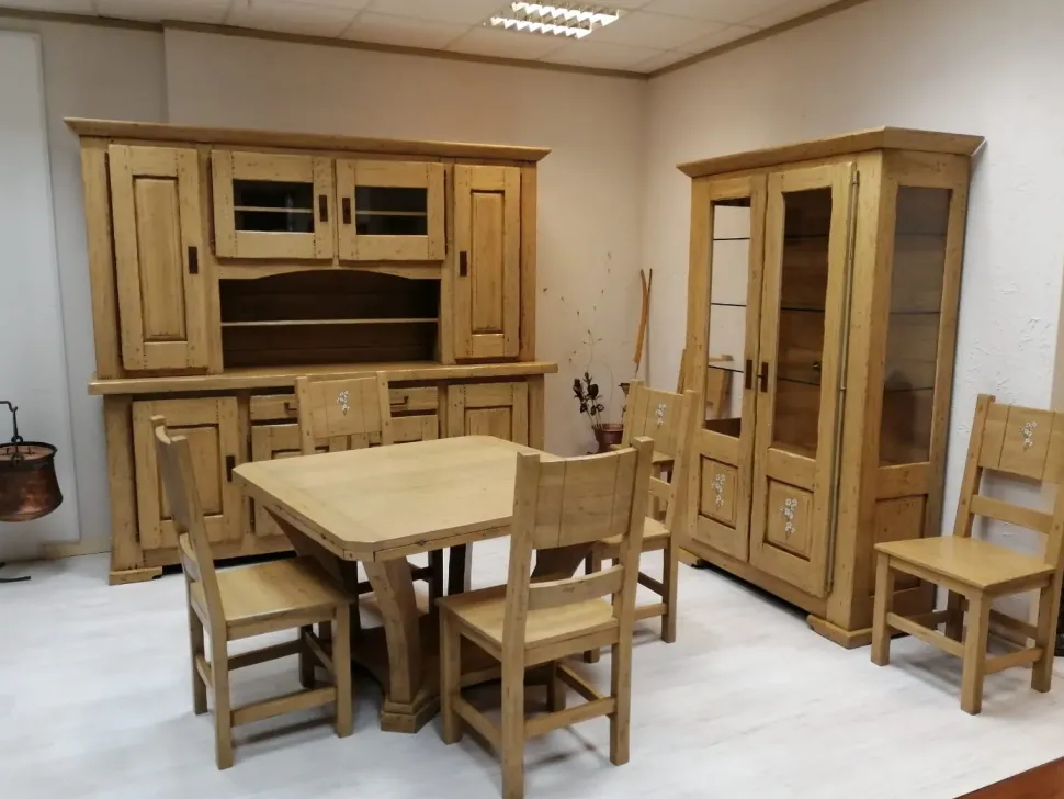 Composizione per la zona giorno modello Luberon di Conarte a prezzo Outlet