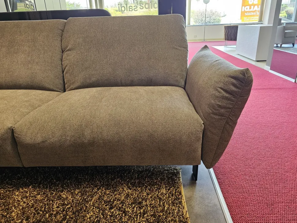 Con penisola in Tessuto Blum di Ditre italia