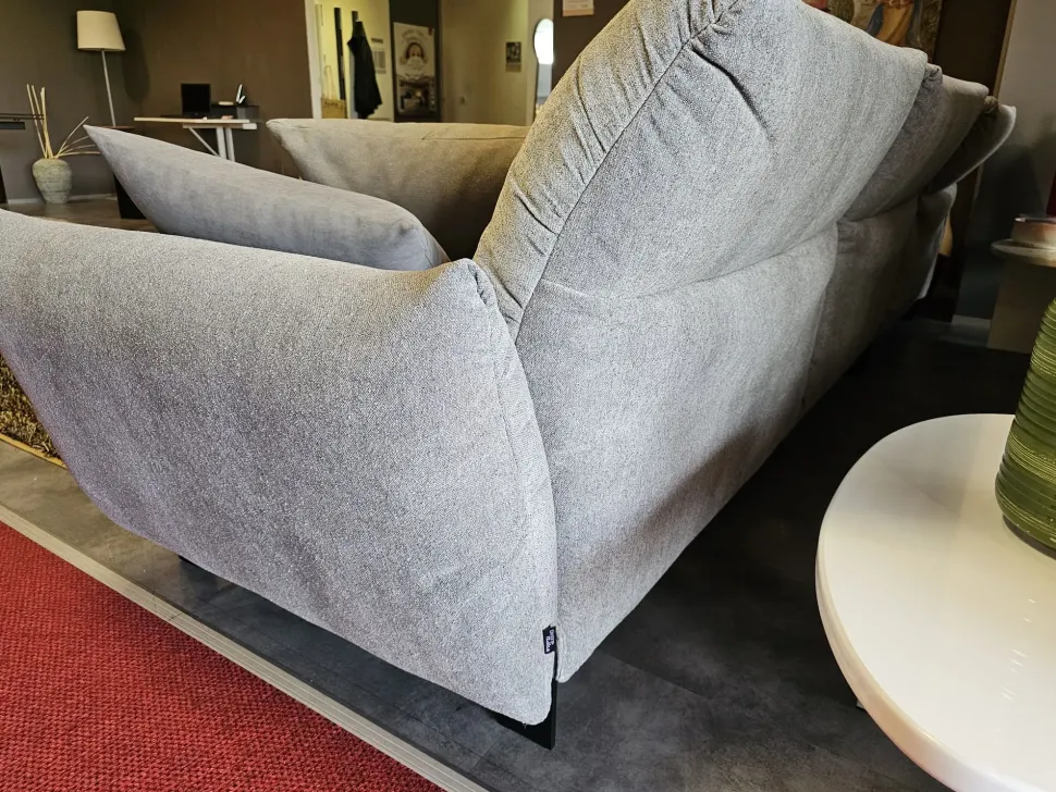 Con penisola in Tessuto Blum di Ditre italia