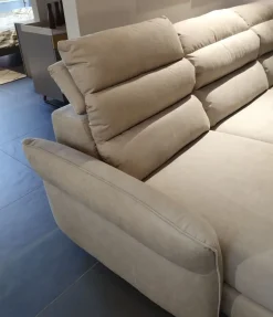 Con penisola Mod.tenero Aerre salotti a PREZZO OUTLET scontato del 50%