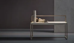 Consolle Continuum Flou in stile design scontata