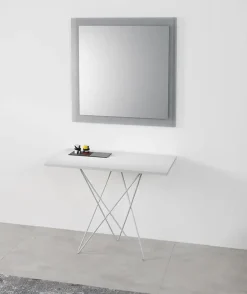 Consolle modello Meg Pezzani a prezzo scontato