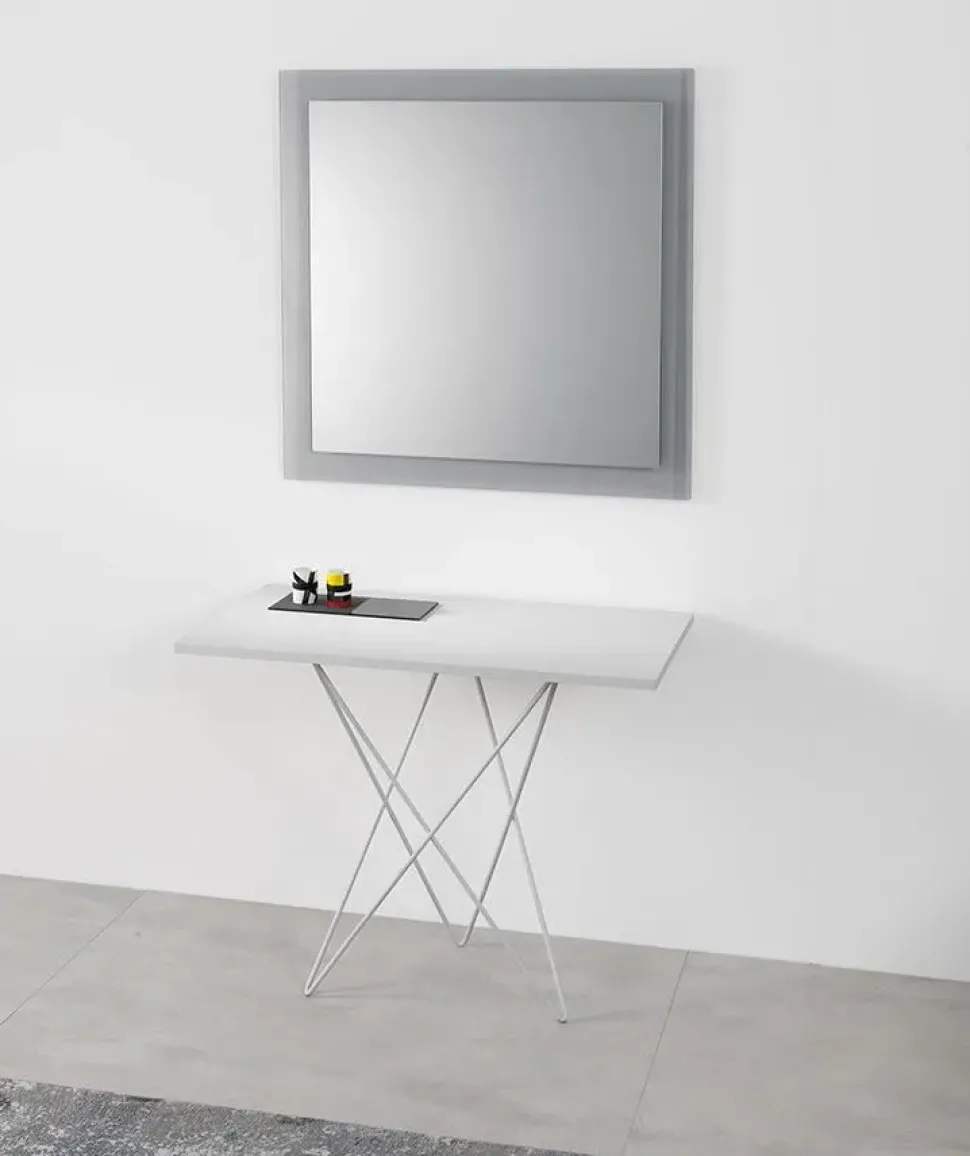 Consolle modello Meg Pezzani a prezzo scontato