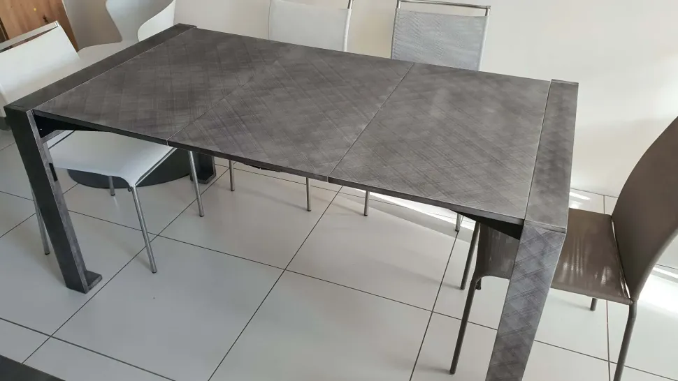 Consolle modello Slimmy Easyline scontata del 65%