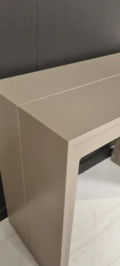 Consolle Pinocchio Stones in stile moderna in offerta