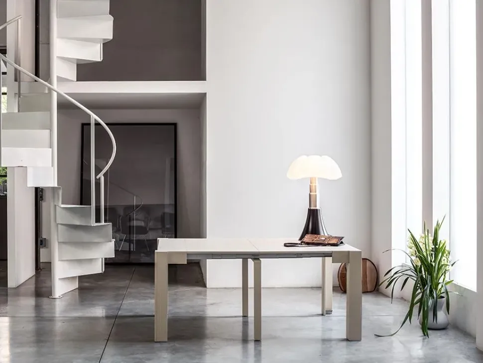 Consolle scontata modello Steward di Devina nais a prezzo riservato