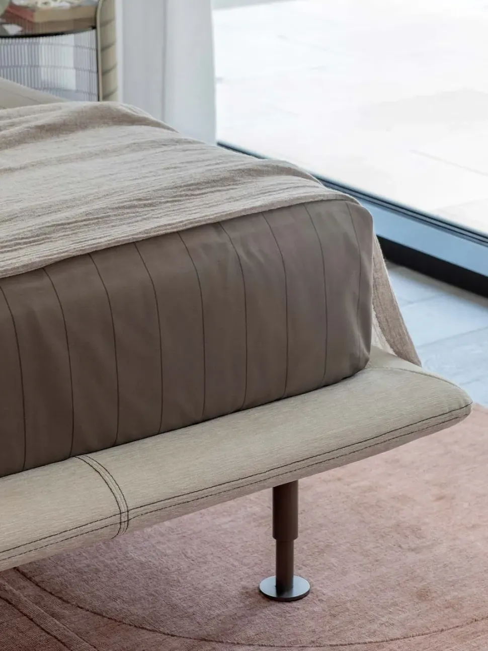 Contatta il venditore per scoprire il prezzo di questo letto Baia di Flou