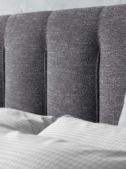 Contatta il venditore per scoprire il prezzo di questo letto Koi di Flou