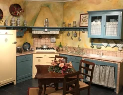 Crea una cucina ad angolo in legno con uno sconto del 57%!