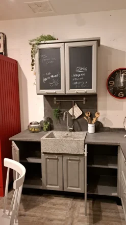 Cucina 1956 cap  di Marchi cucine in Offerta Outlet -50%