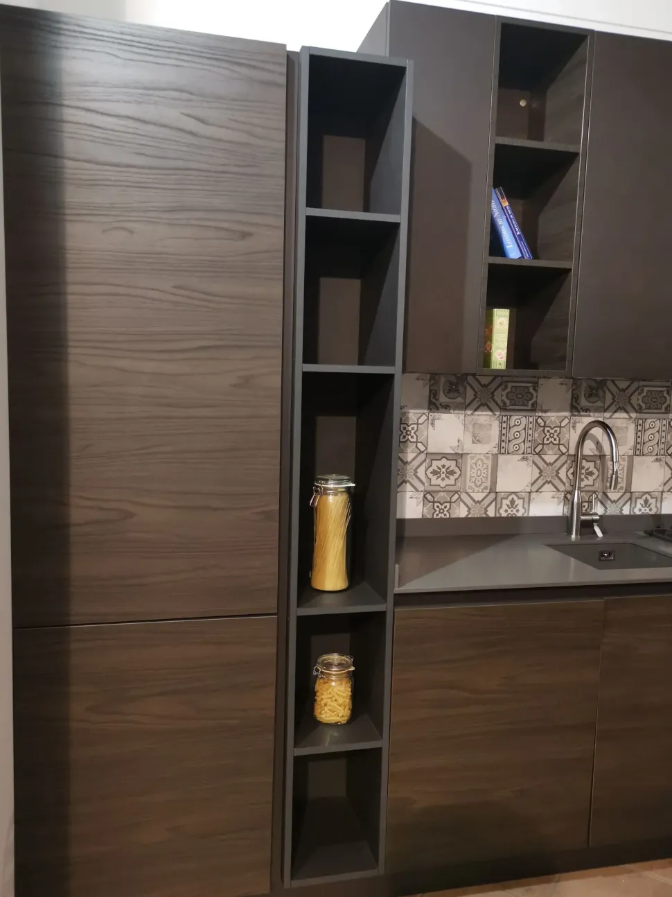 Cucina a PREZZI OUTLET in laminato materico Ar-tre -61%