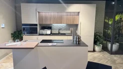 Cucina a PREZZI OUTLET in laminato materico Stosa -40%