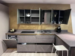 Cucina a PREZZI OUTLET in laminato materico Scavolini -51%
