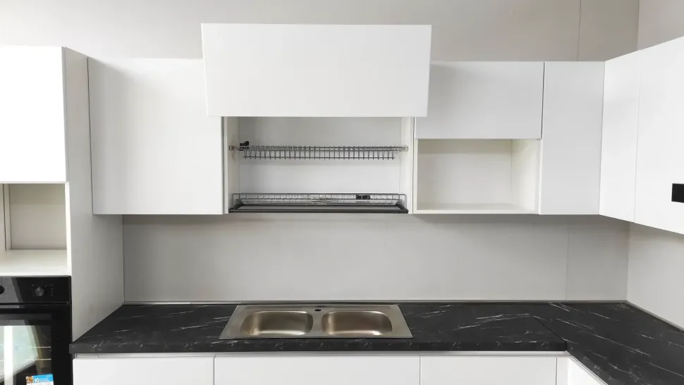 Cucina a PREZZI OUTLET in laccata opaco Arrex -53%