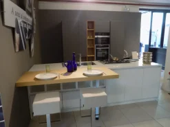 Cucina a PREZZI OUTLET in laccata lucido Stosa -75%