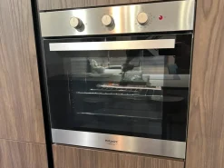 Cucina a PREZZI OUTLET in laminato materico Ernestomeda -50%