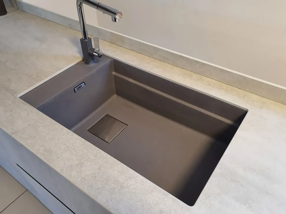 Cucina a PREZZI OUTLET in laccata opaco Arredo3 -43%