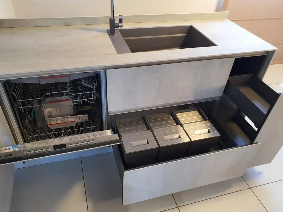 Cucina a PREZZI OUTLET in laccata opaco Arredo3 -43%