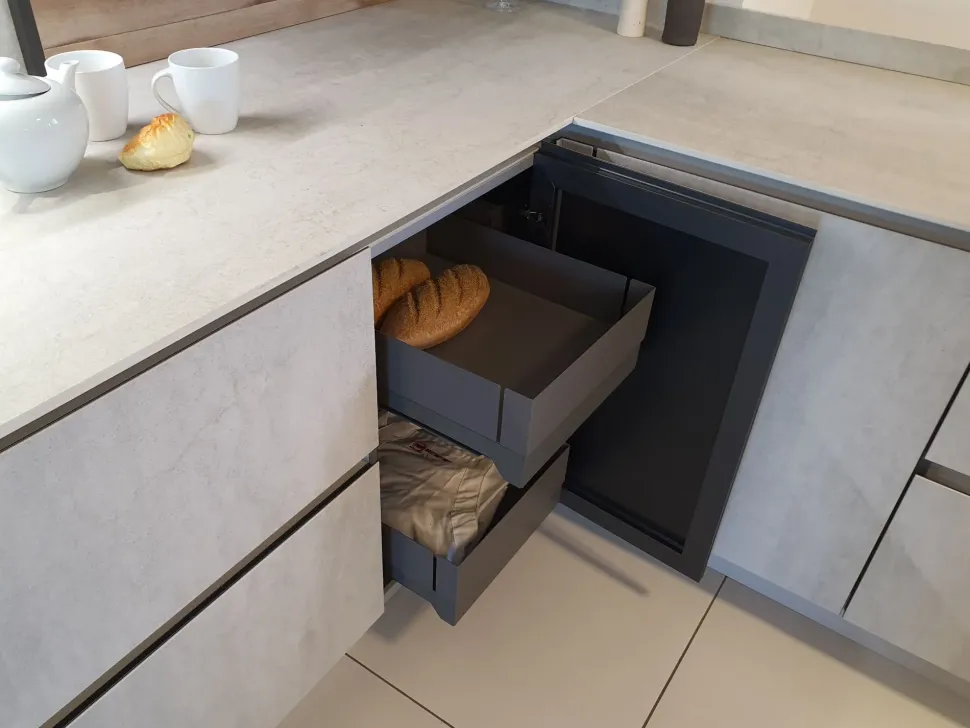 Cucina a PREZZI OUTLET in laccata opaco Arredo3 -43%