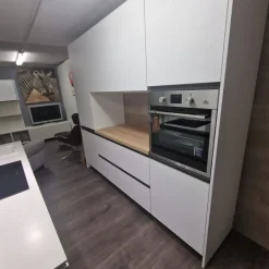 Cucina a PREZZI OUTLET in melaminico Essebi -41%