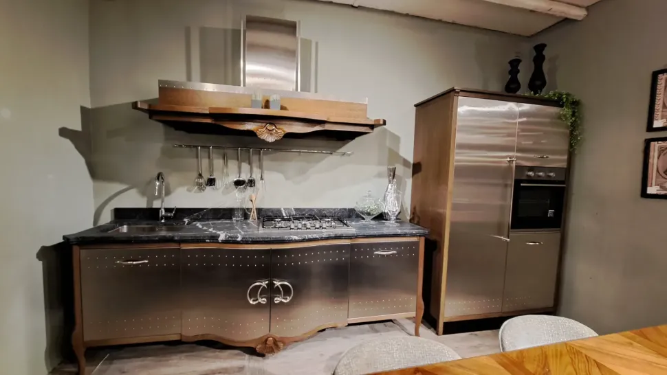 Cucina a PREZZI OUTLET in legno Marchi cucine -58%