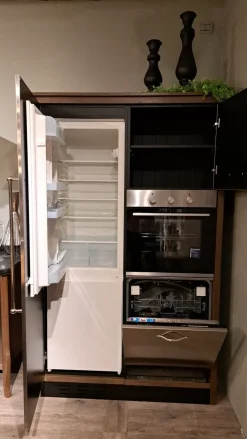 Cucina a PREZZI OUTLET in legno Marchi cucine -58%