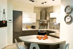 Cucina a PREZZI OUTLET in laminato materico Veneta cucine -50%