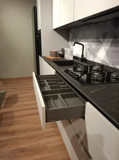 Cucina a PREZZI OUTLET in laccato opaco Febal -50%