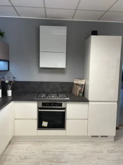 Cucina a PREZZI OUTLET in laccato lucido Arredo3 -59%