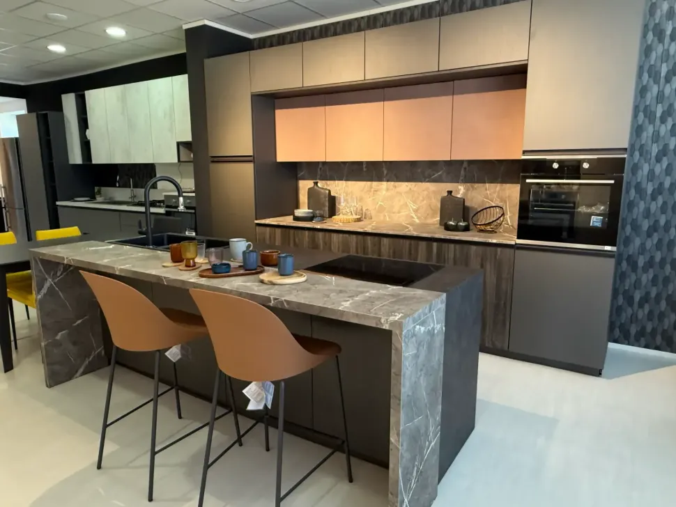 Cucina a PREZZI OUTLET in laminato materico Arrex -30%