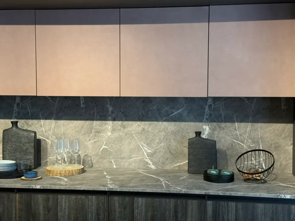 Cucina a PREZZI OUTLET in laminato materico Arrex -30%