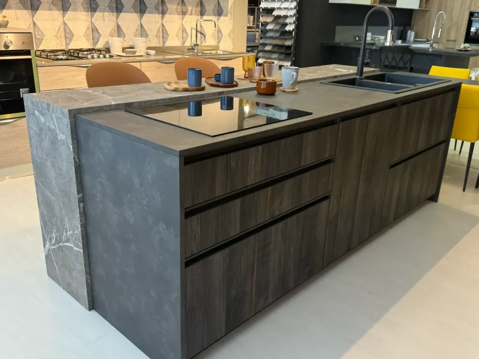 Cucina a PREZZI OUTLET in laminato materico Arrex -30%