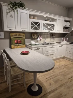 Cucina a prezzo ribassato ad angolo classica Agnese Lube cucine