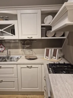 Cucina a prezzo ribassato ad angolo classica Agnese Lube cucine