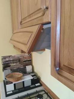 Cucina a prezzo ribassato lineare country Uefa Artigianale