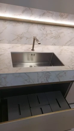 Cucina a prezzo ribassato ad angolo design Maxima 2.2 Cesar