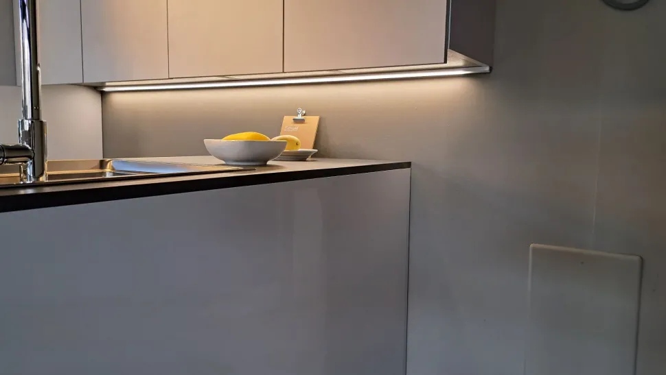 Cucina a prezzo scontato con penisola moderna Joy Snaidero