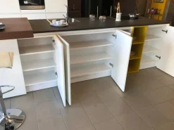 Cucina a prezzo scontato ad isola moderna White Haecker cucine