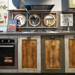 Cucina a prezzo scontato lineare provenzale Cucina nordic vintage style in legno Nuovi mondi collection