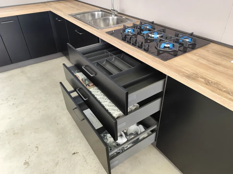 CUCINA ad angolo Ar-due Laccato nero SCONTATA 65%