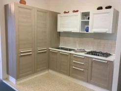 Cucina ad angolo ASTRA CUCINE MODELLO EGO in OFFERTA SCONTATA DEL 33%