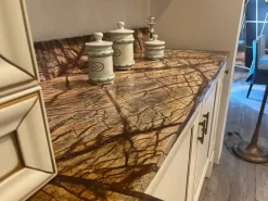 Cucina ad angolo in laccata a prezzo ribassato 50%