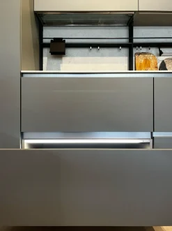 Cucina ad angolo in laminato opaco a prezzo scontato 40%