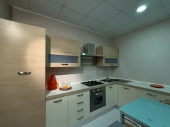 Cucina ad angolo in laminato materico rovere chiaro Papavero a prezzo ribassato
