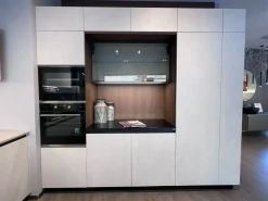 Cucina ad angolo in laminato materico altri colori Liberamente a prezzo ribassato